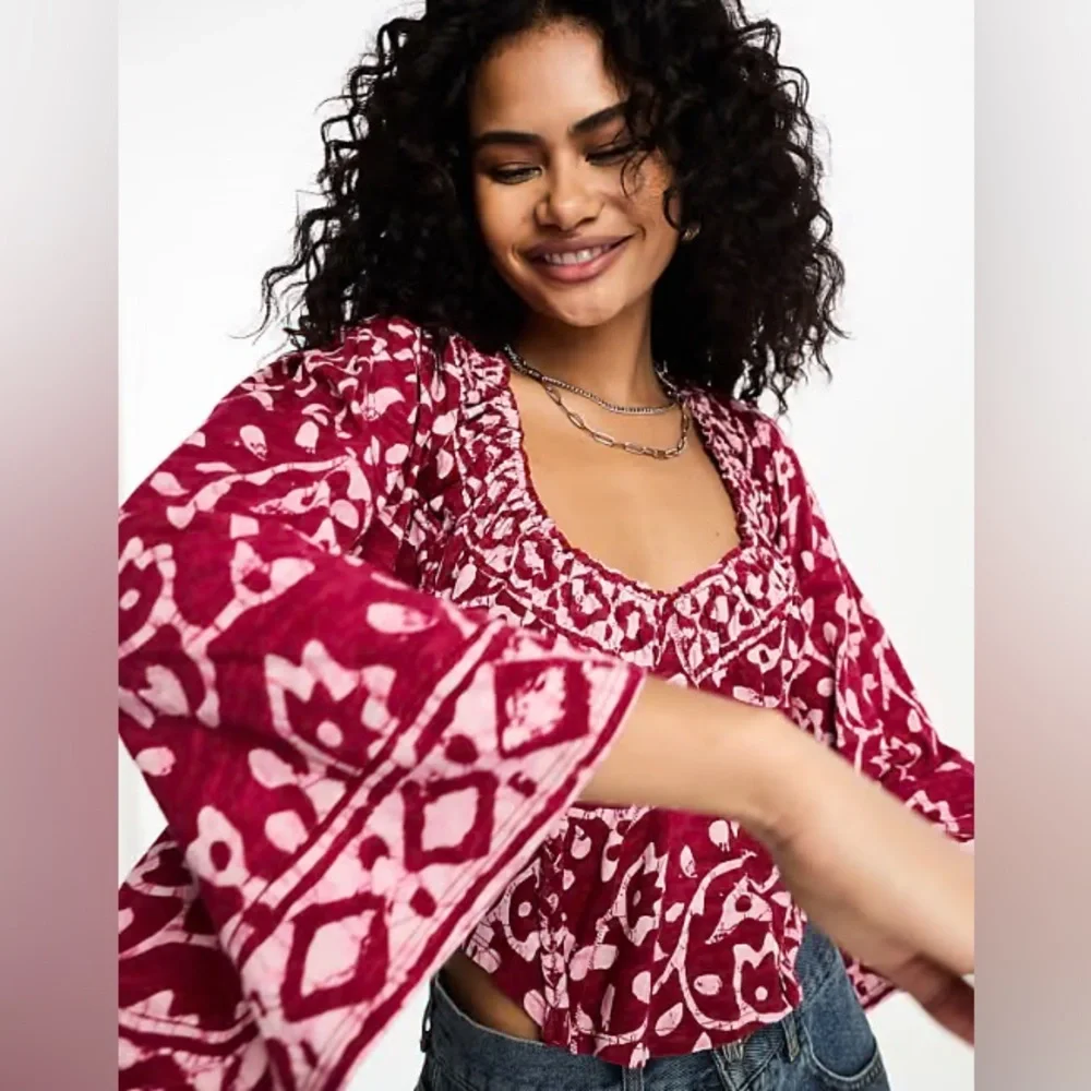 NWT Free People On the block Floral Red Top Shirt Women’s Medium